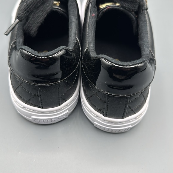 GUESS Women's Loven Sneaker - Picture 3 of 4